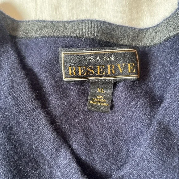 Jos. A. Bank Reserve 100% Cashmere V-Neck Sweater Navy XL